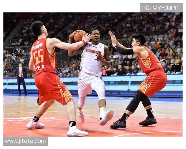 深圳马可波罗与广东东莞银行的精彩对决引发篮球迷热议